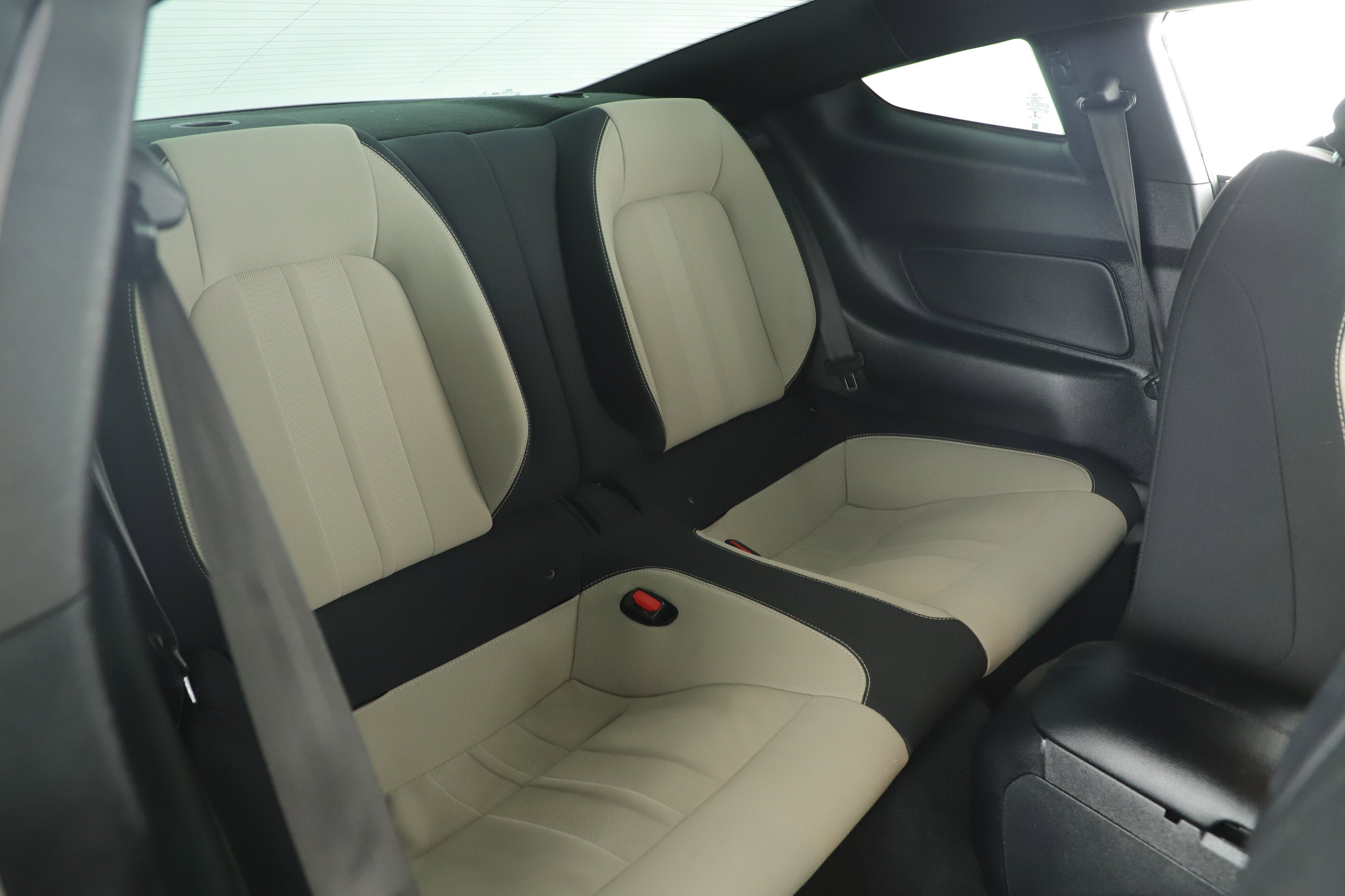 2022 Ford Mustang EcoBoost Fastback