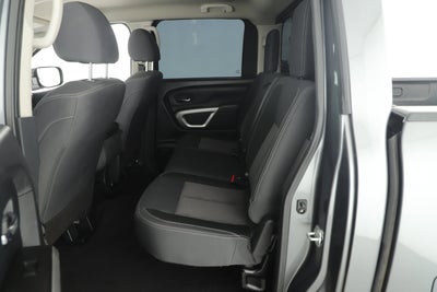 2023 Nissan TITAN Crew Cab SV 4x4