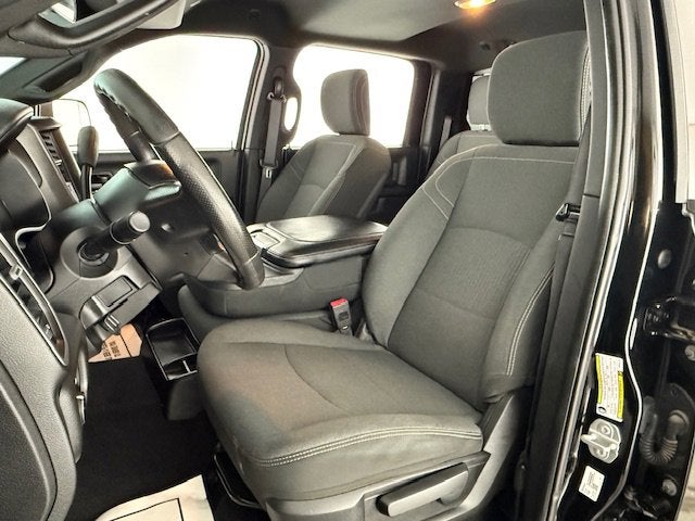 2021 RAM 2500 Tradesman Crew Cab 4x4 6'4' Box