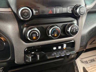 2021 RAM 2500 Tradesman Crew Cab 4x4 6'4' Box