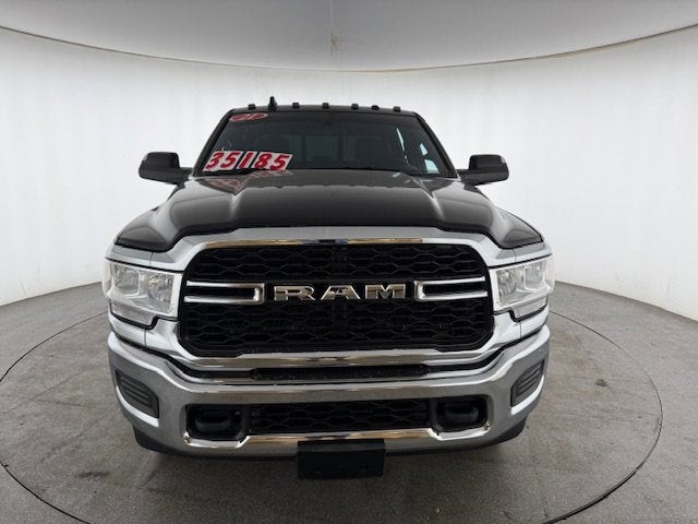 2021 RAM 2500 Tradesman Crew Cab 4x4 6'4' Box