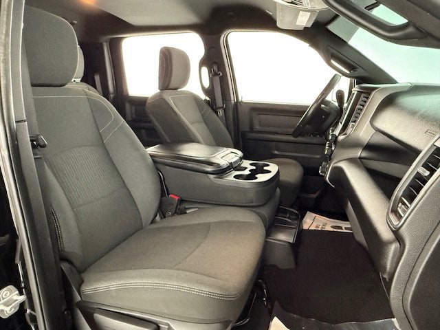 2021 RAM 2500 Tradesman Crew Cab 4x4 6'4' Box