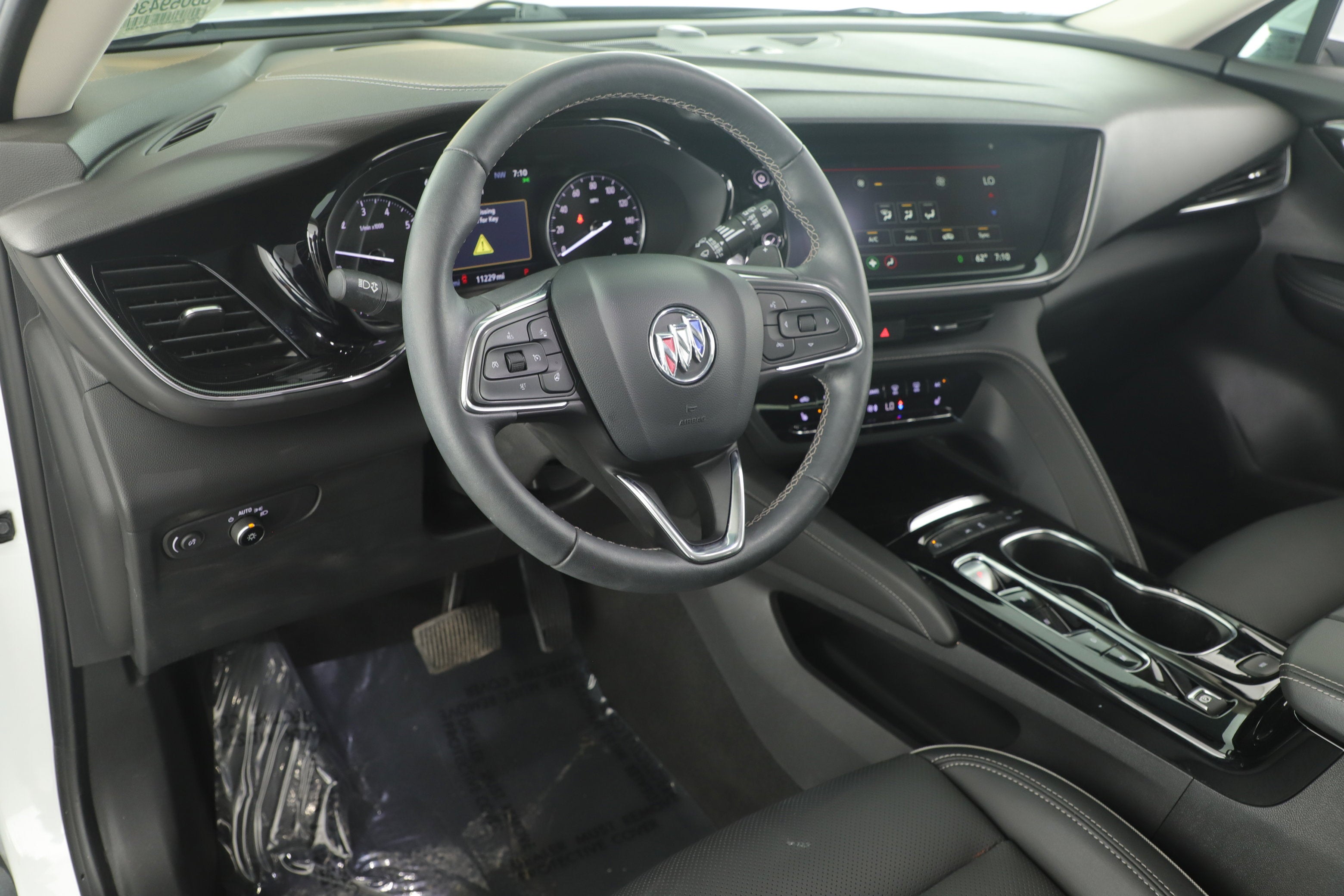 2023 Buick Envision Essence FWD