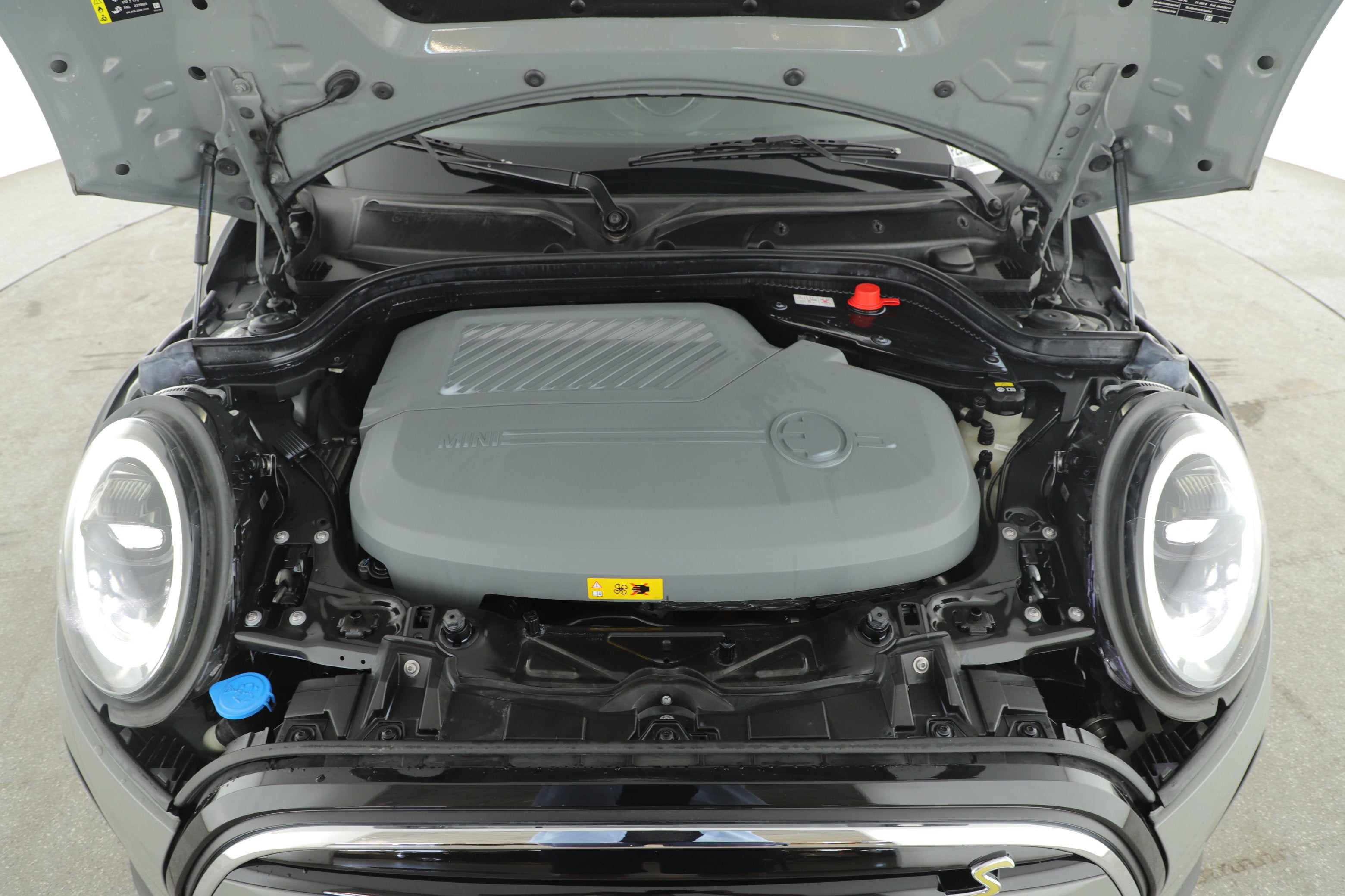 2023 MINI SE Hardtop Cooper Signature