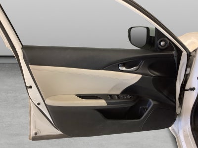 2019 Honda Insight Touring
