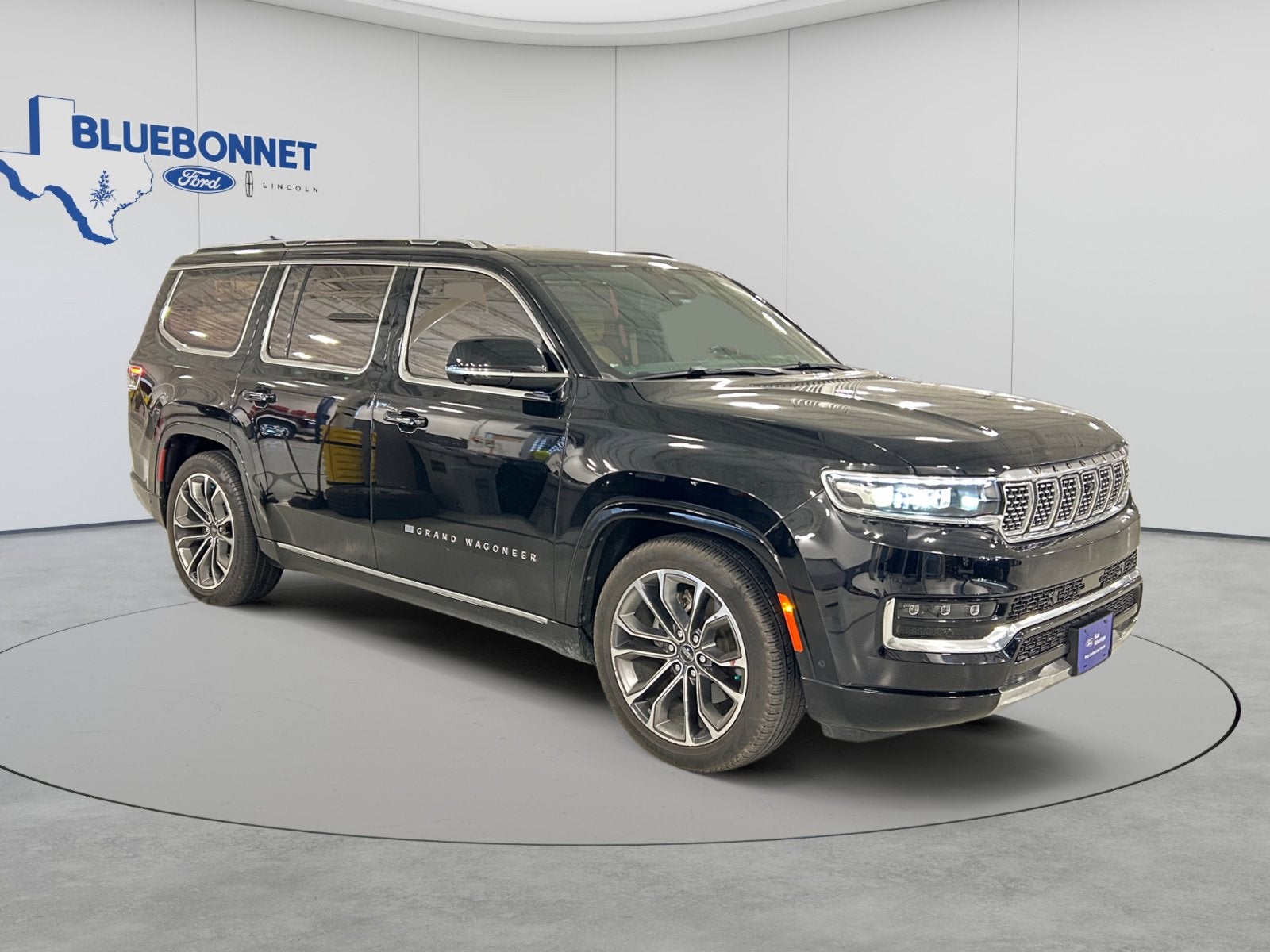 2023 Jeep Grand Wagoneer Series III