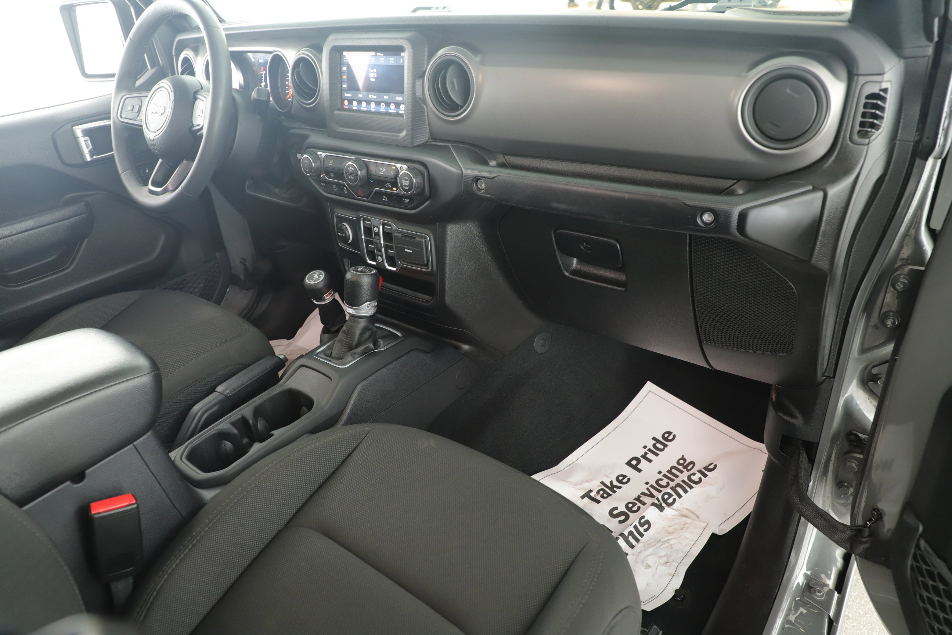 2023 Jeep Gladiator Willys