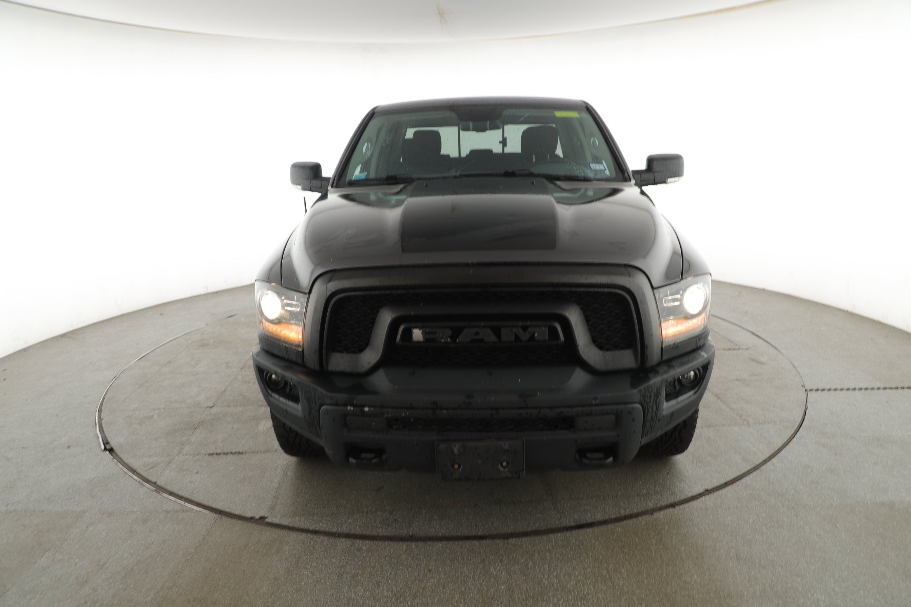2019 RAM 1500 Classic Warlock Crew Cab 5'7's photo