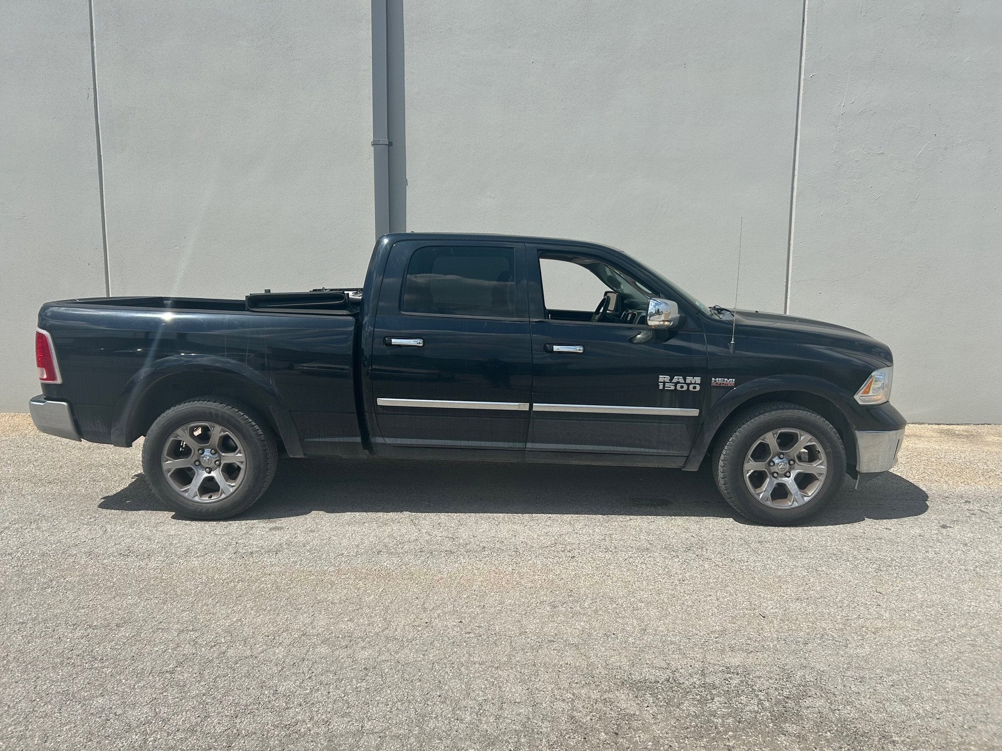 2014 RAM 1500 Laramie