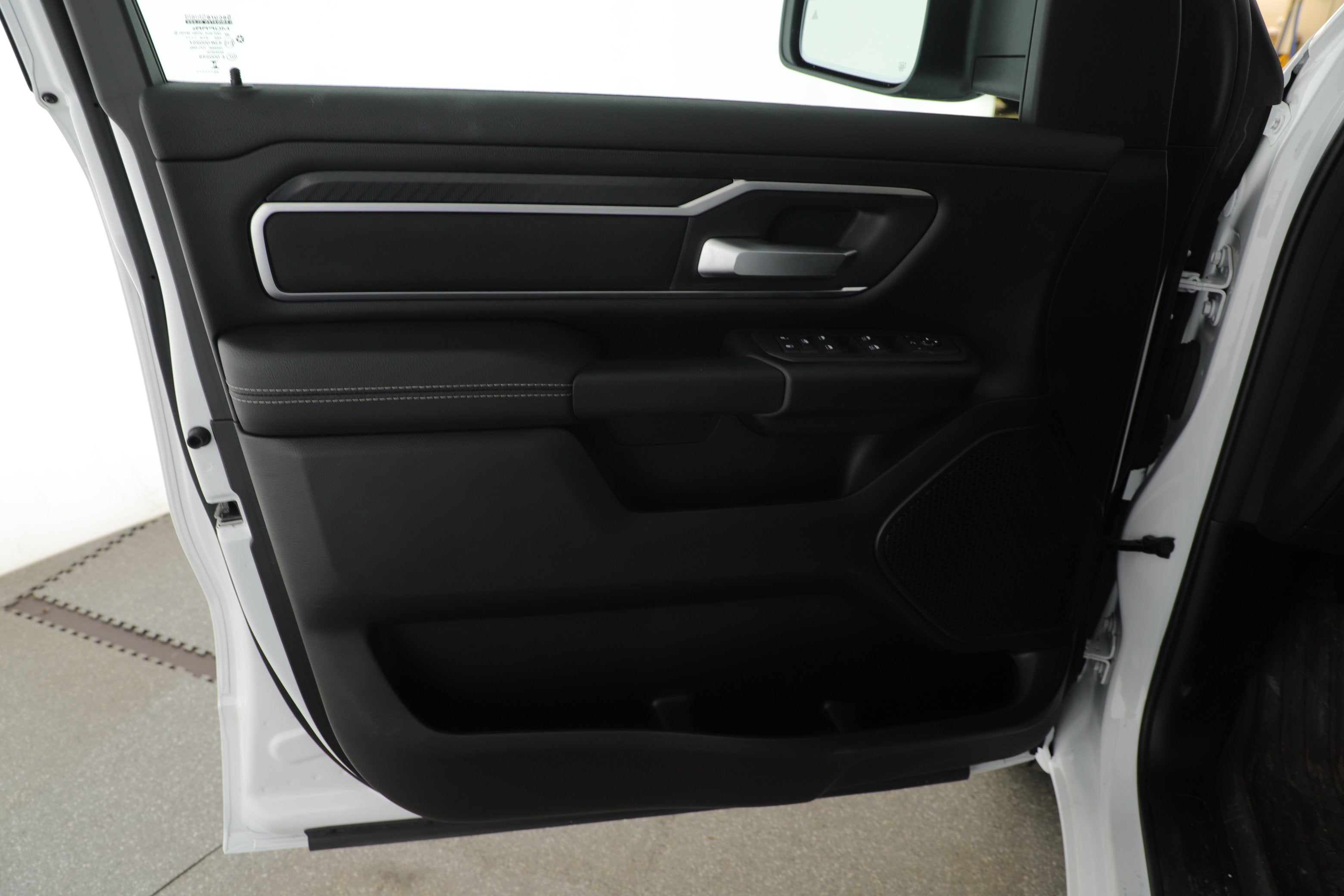 2025 RAM 1500 Lone Star