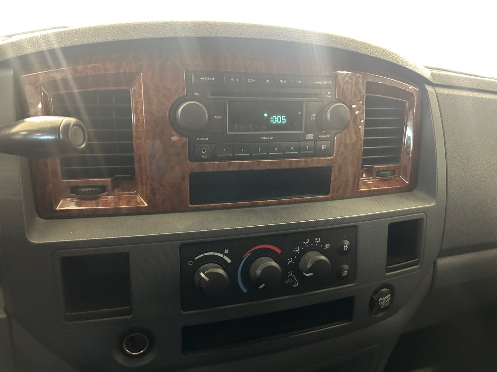 2006 Dodge Ram 2500 Base