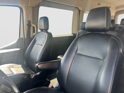 2023 Ford Transit Passenger Wagon T350