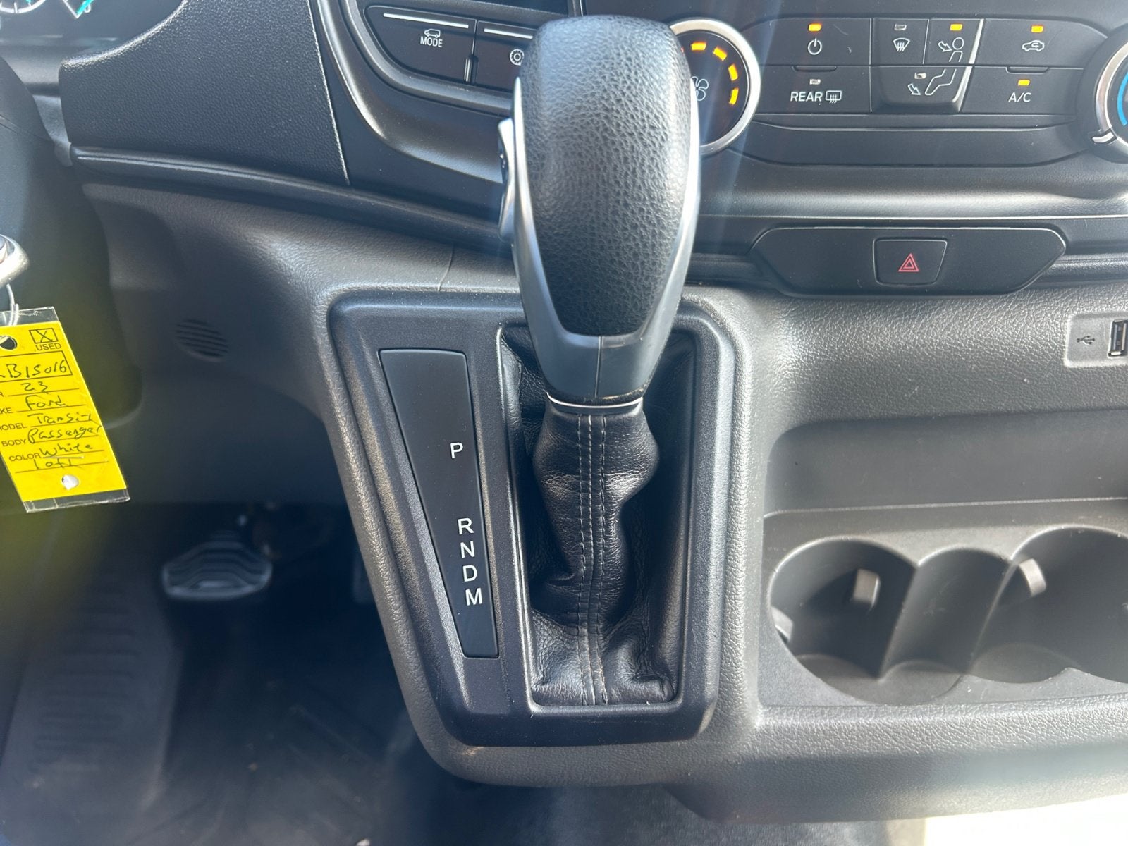 2023 Ford Transit Passenger Wagon T350