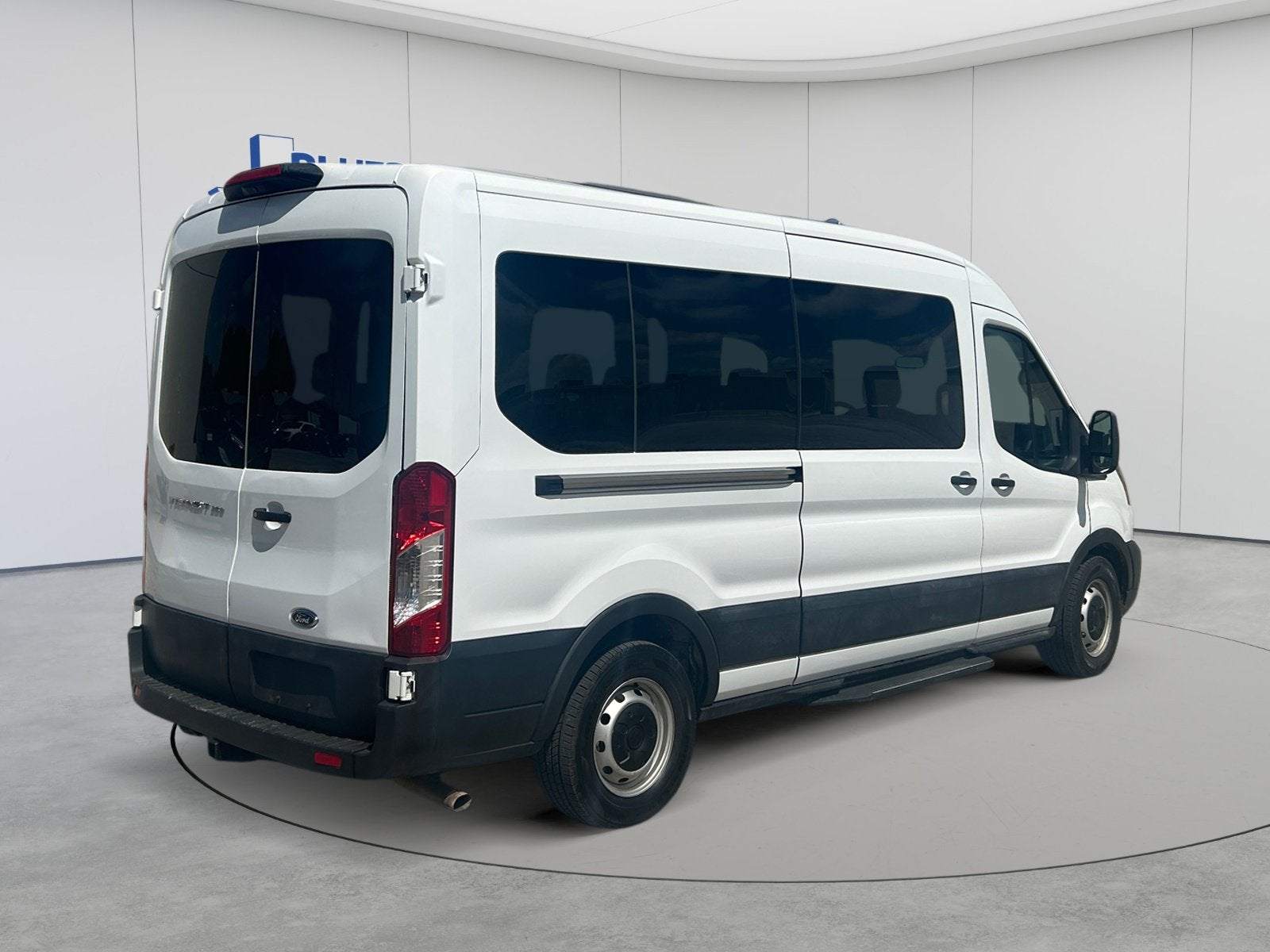 2023 Ford Transit Passenger Wagon T350