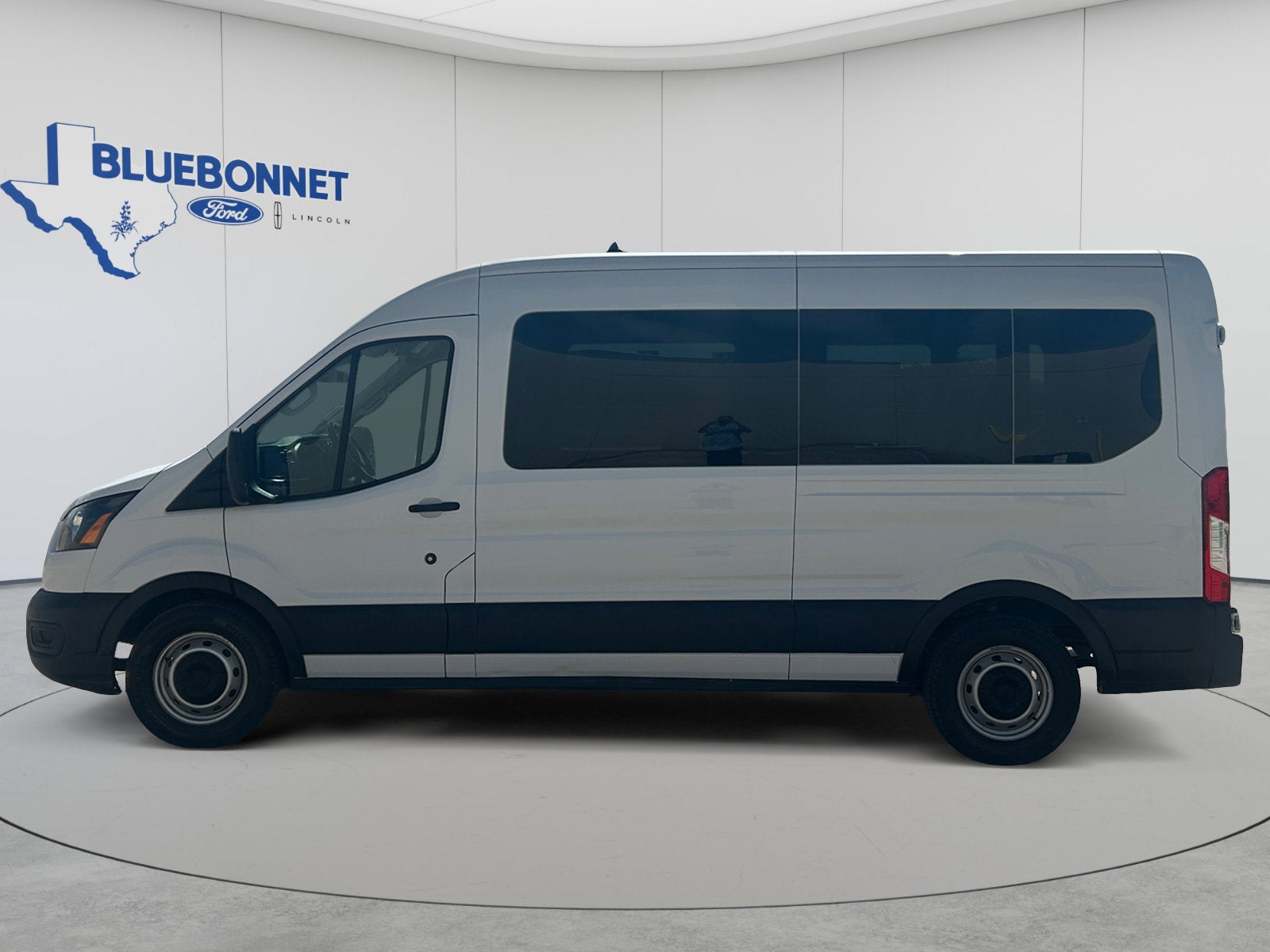 2023 Ford Transit Passenger Wagon T350