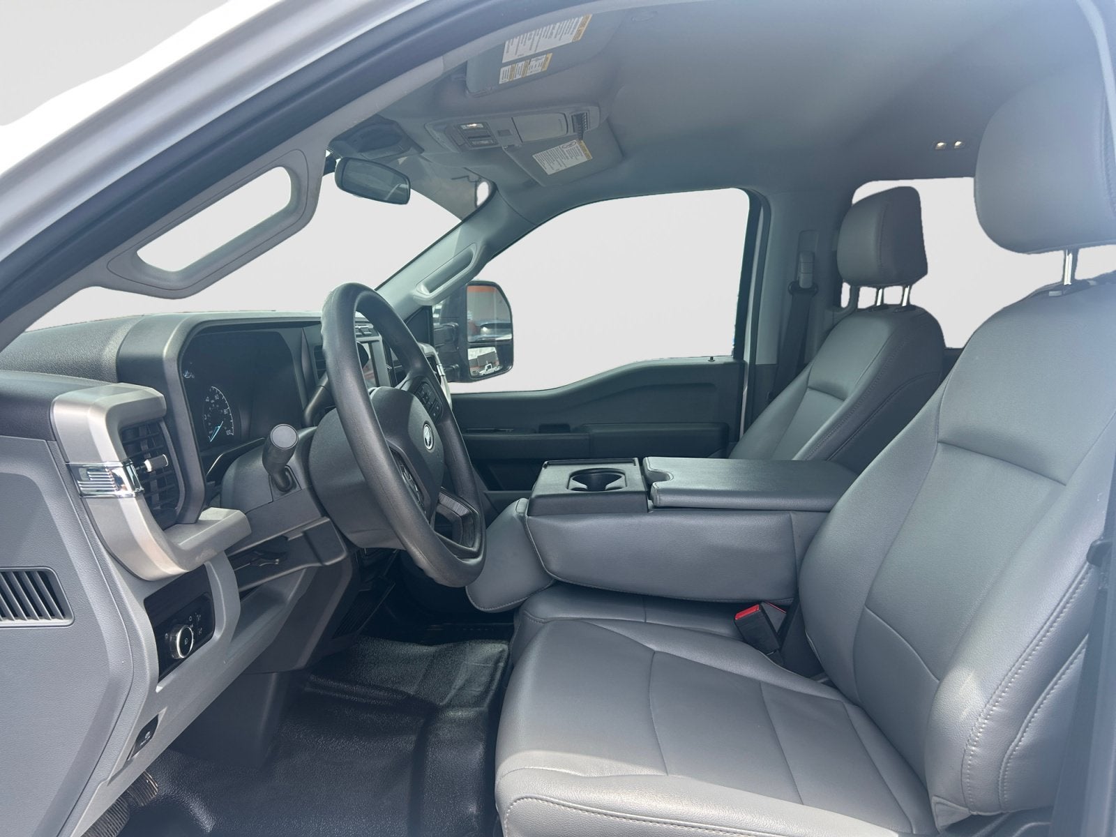 2024 Ford Super Duty F-350 DRW Base