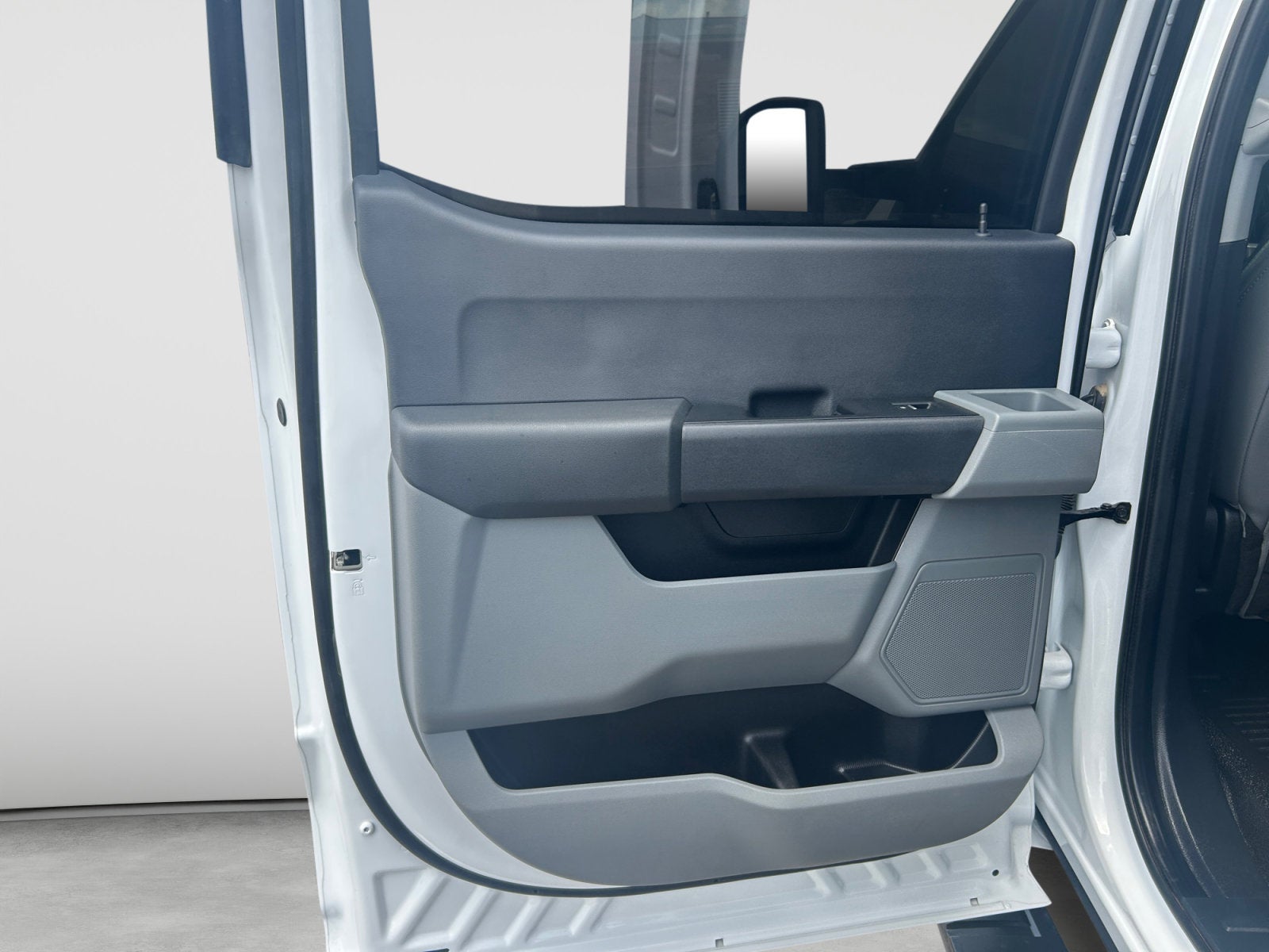 2024 Ford Super Duty F-350 DRW Base