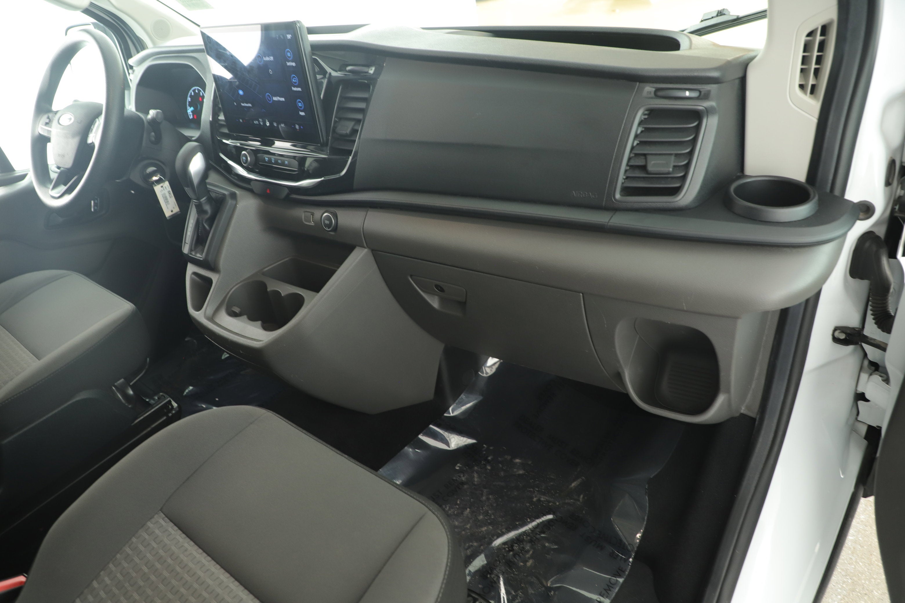 2023 Ford Transit Passenger Wagon T350