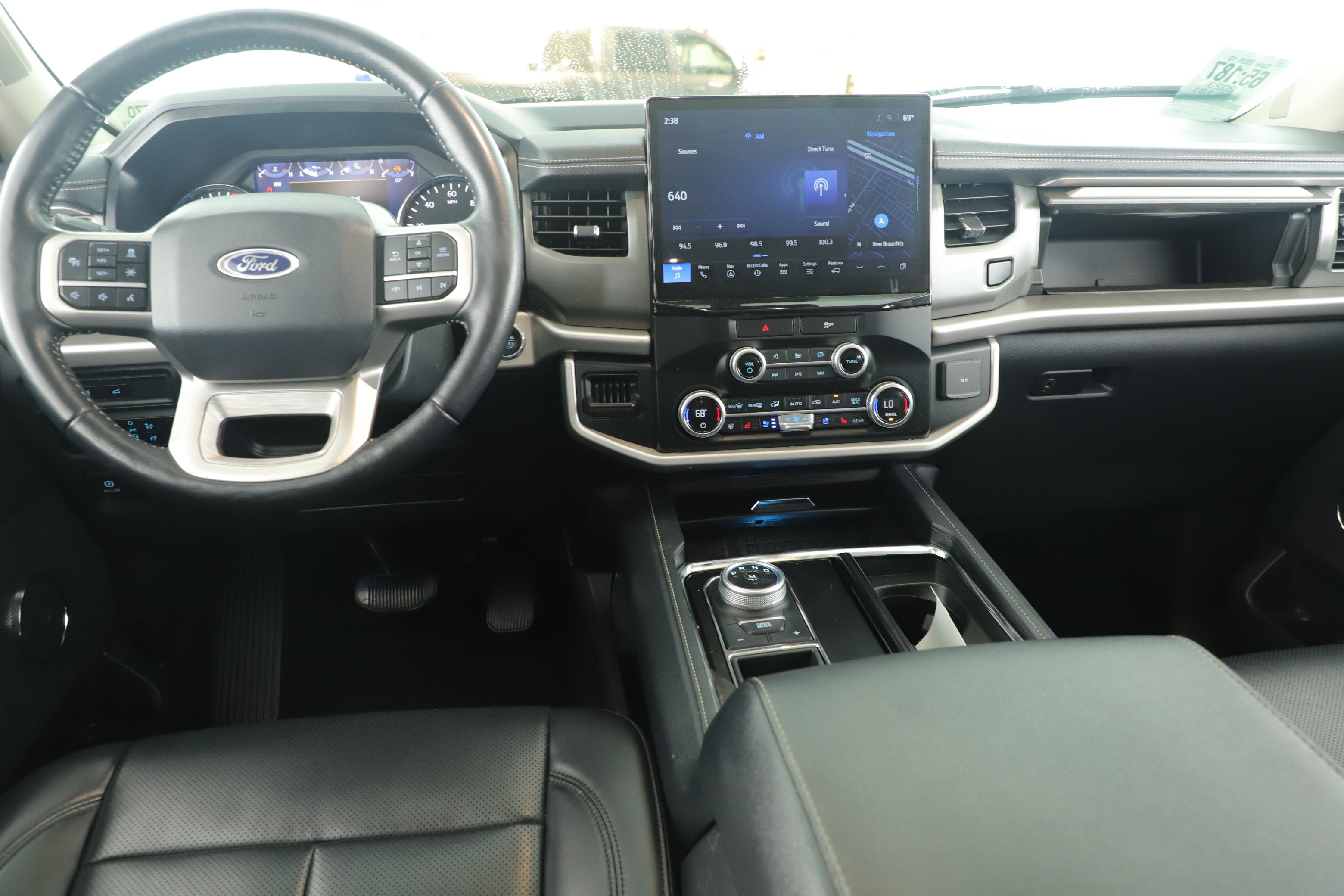 2023 Ford Expedition Max XLT