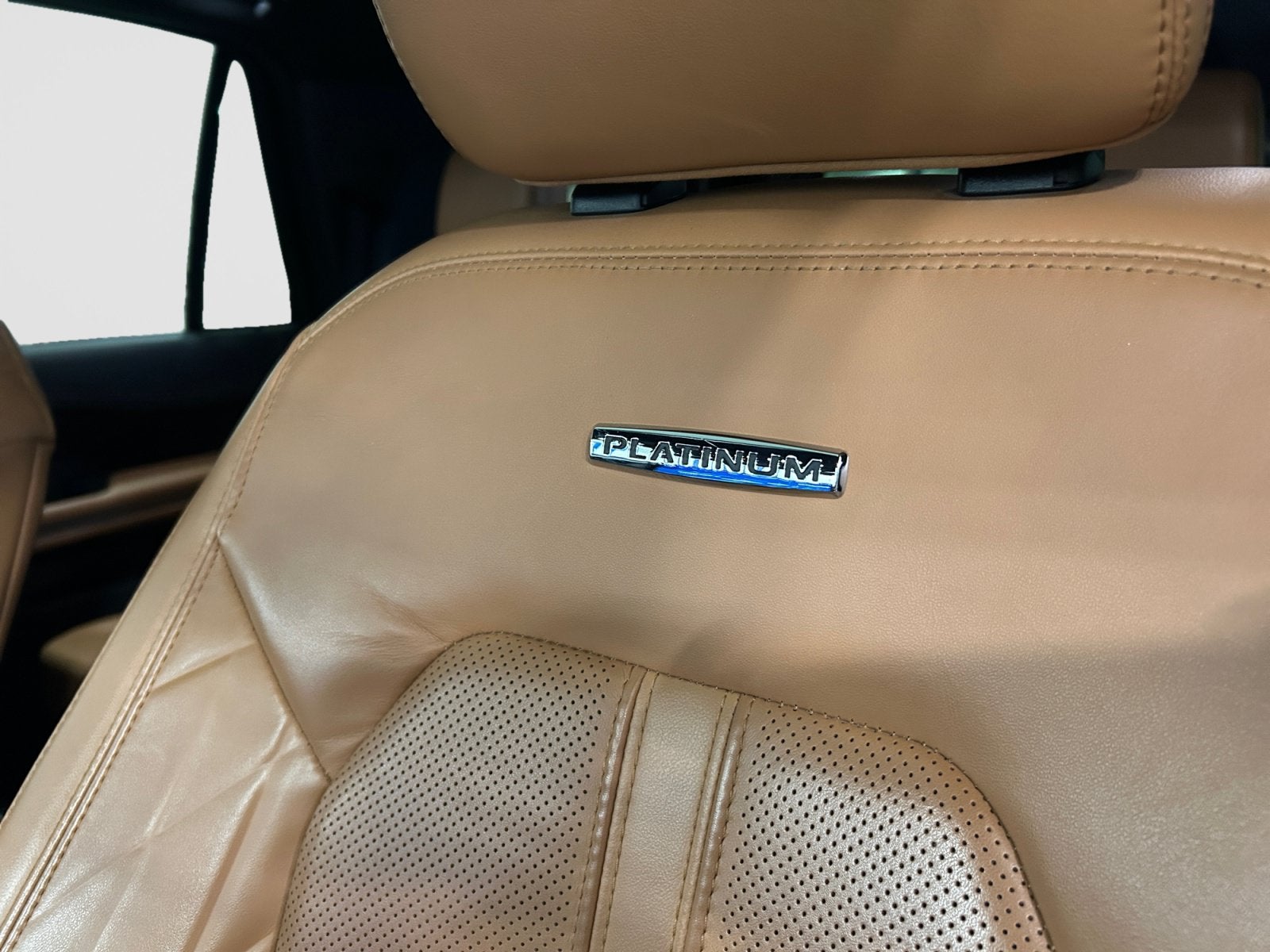 2023 Ford Expedition Max Platinum