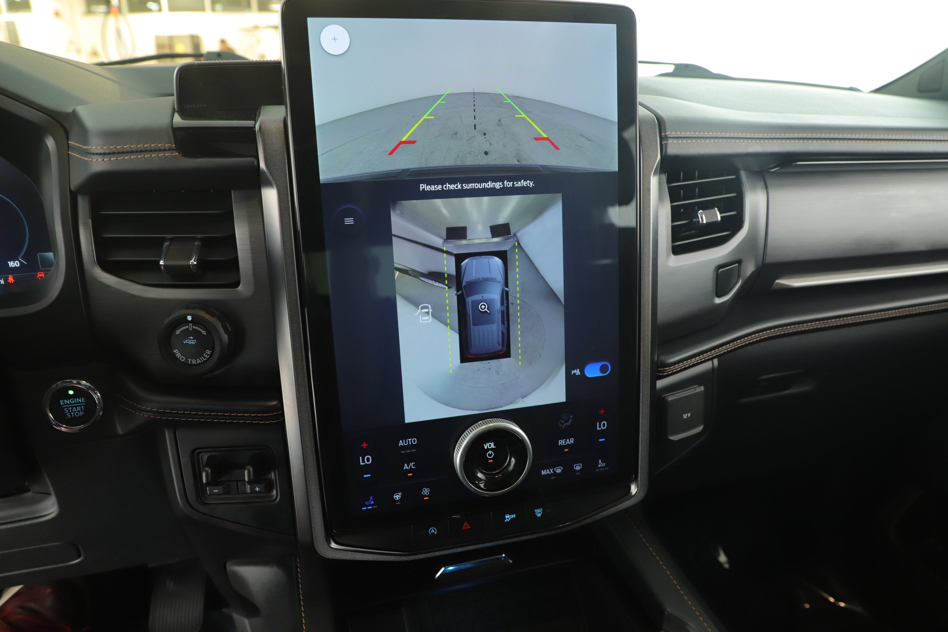 2023 Ford Expedition Platinum