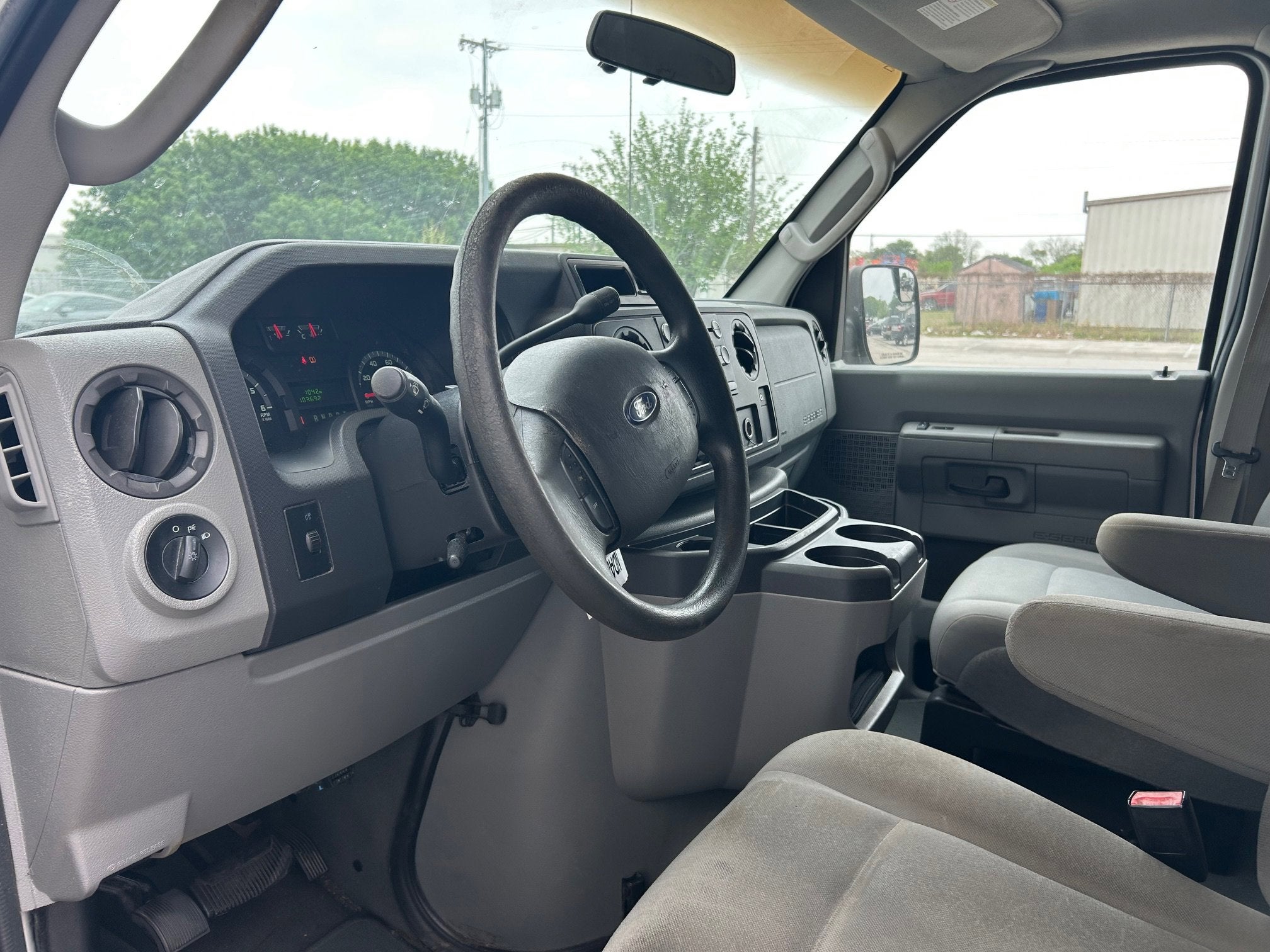2010 Ford Econoline Wagon Base