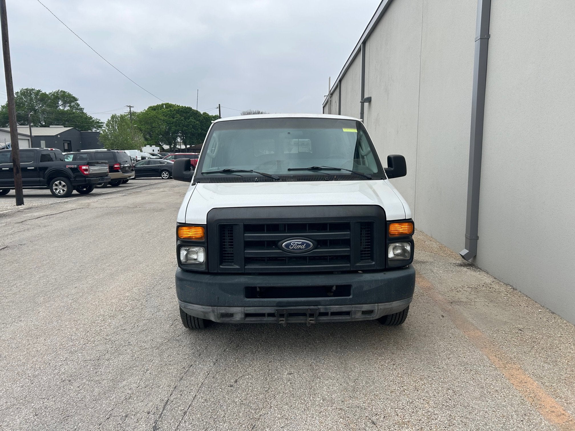 2010 Ford Econoline Wagon Base