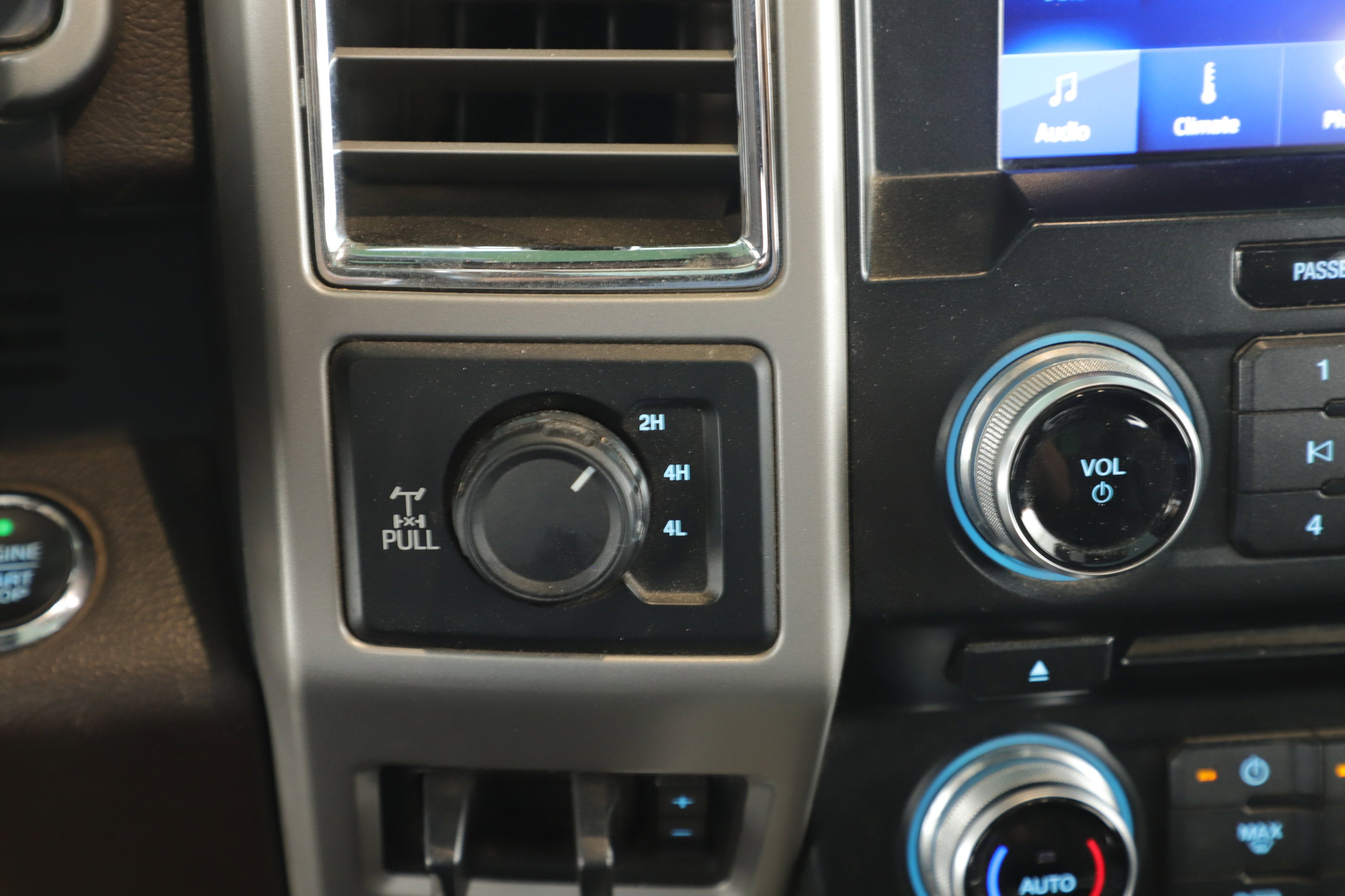 2017 Ford Super Duty F-250 SRW Base