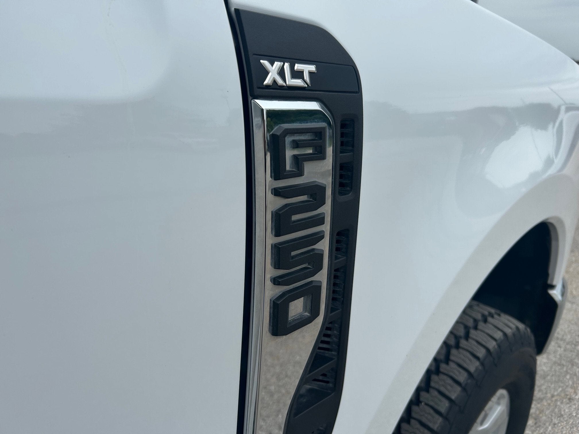 2024 Ford Super Duty F-250 SRW Base