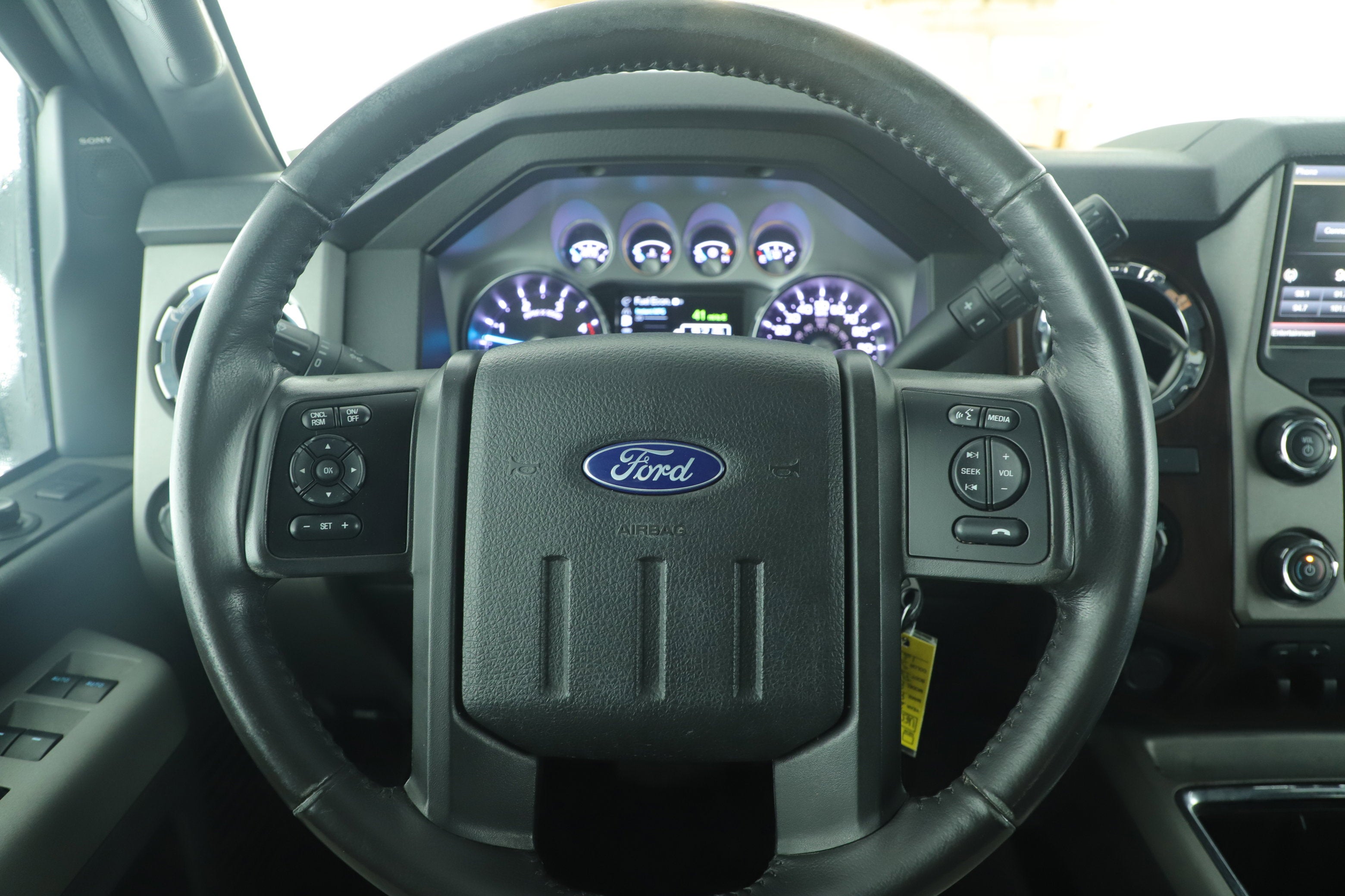 2016 Ford Super Duty F-250 SRW Lariat