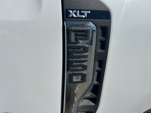 2025 Ford Super Duty F-250 SRW Base