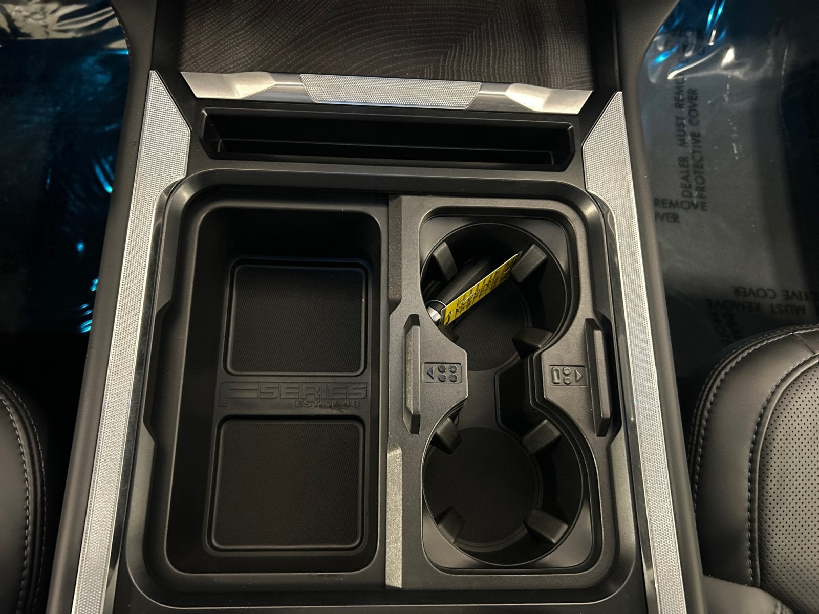 2025 Ford Super Duty F-250 SRW Platinum