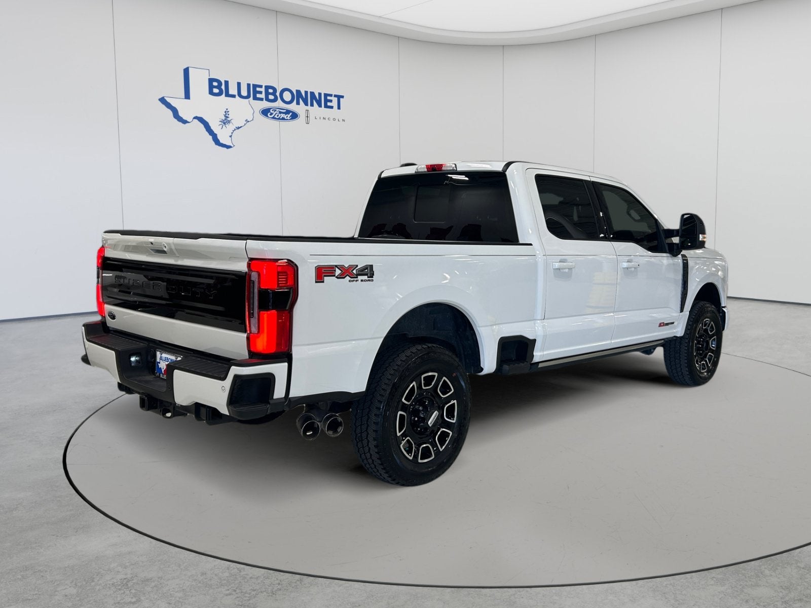 2025 Ford Super Duty F-250 SRW Platinum