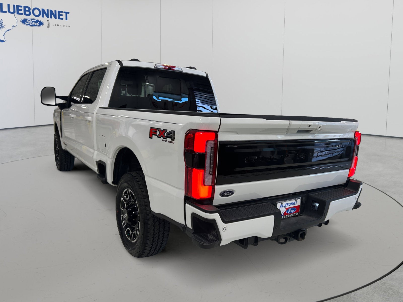2025 Ford Super Duty F-250 SRW Platinum