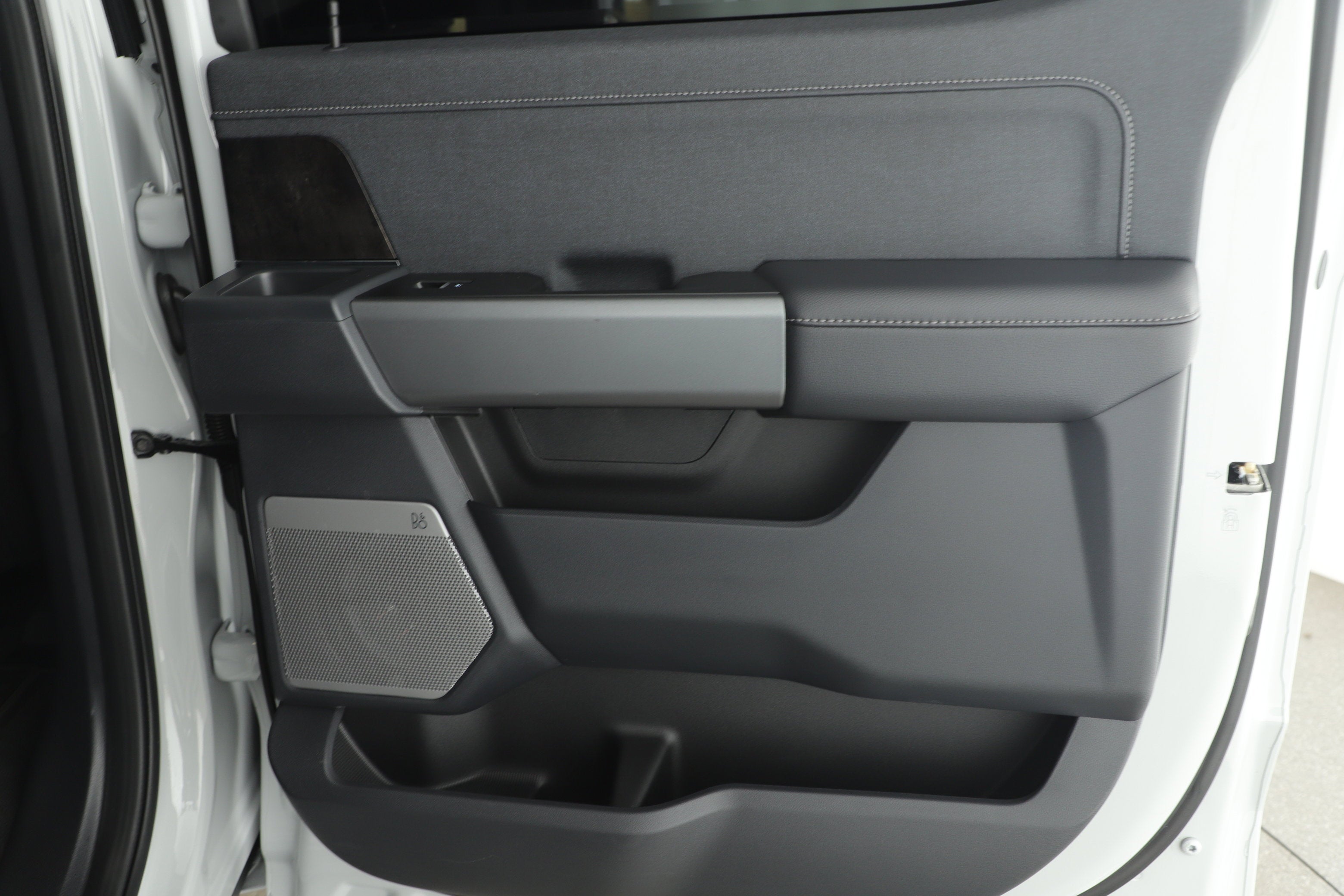 2025 Ford Super Duty F-250 SRW Base