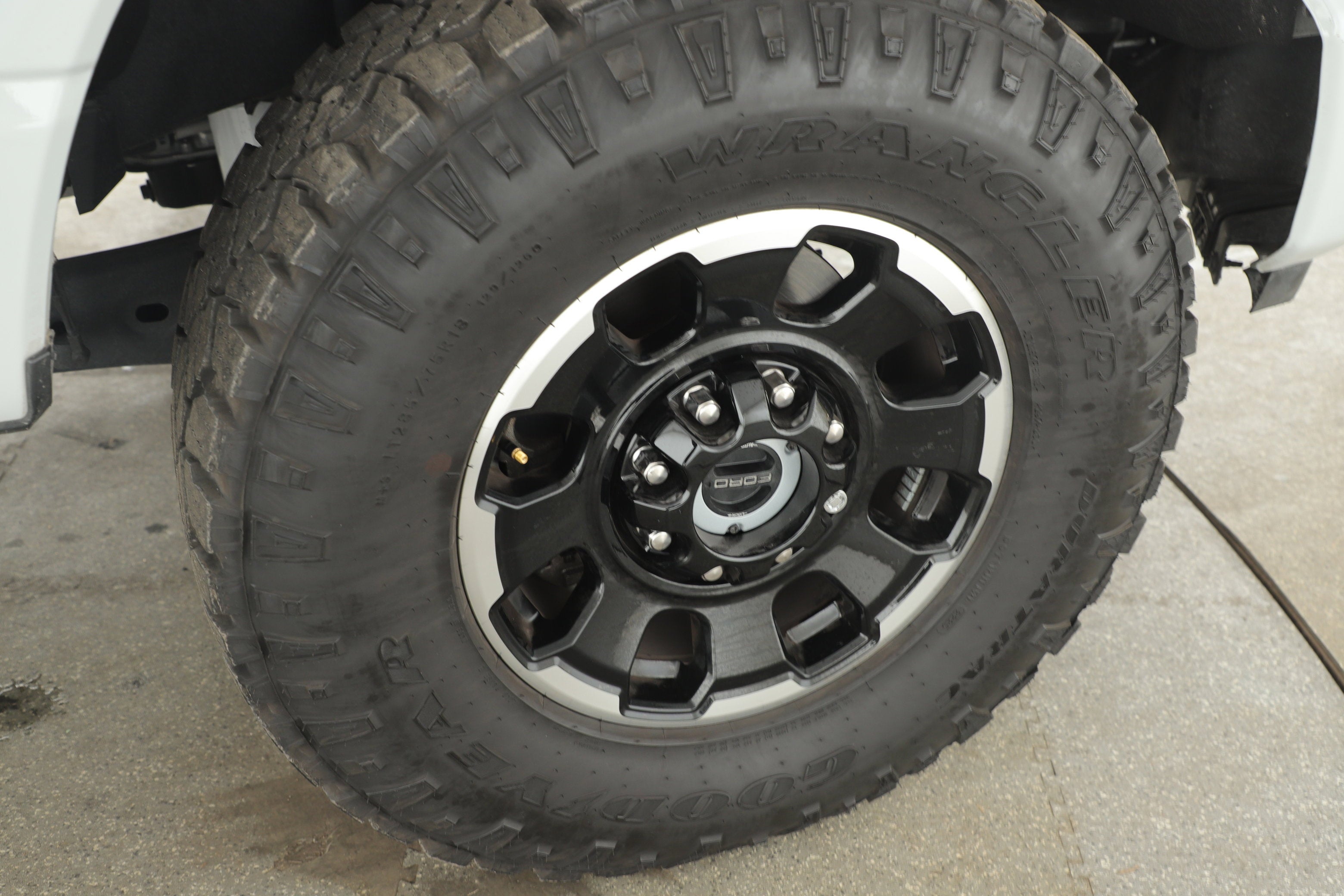 2025 Ford Super Duty F-250 SRW Base