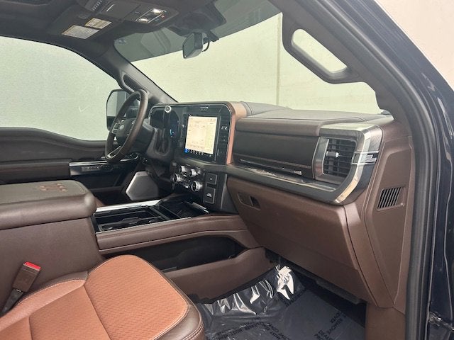 2025 Ford Super Duty F-250 SRW Base