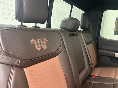 2025 Ford Super Duty F-250 SRW Base