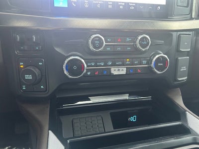 2025 Ford Super Duty F-250 SRW Base