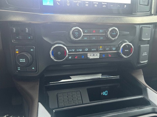 2025 Ford Super Duty F-250 SRW Base