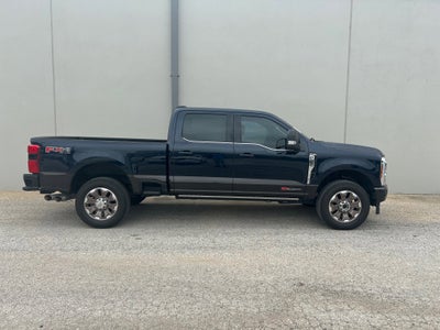 2025 Ford Super Duty F-250 SRW Base