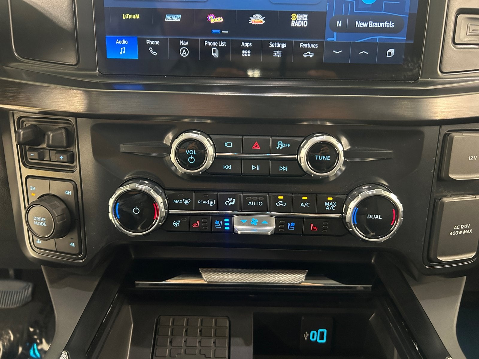 2025 Ford Super Duty F-250 SRW Base