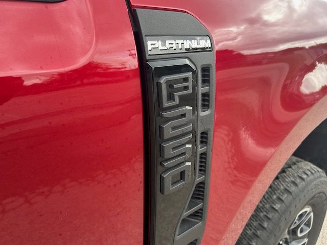 2025 Ford Super Duty F-250 SRW Base