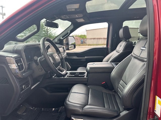 2025 Ford Super Duty F-250 SRW Base