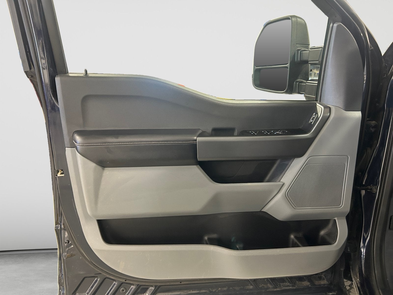 2025 Ford Super Duty F-250 SRW Base
