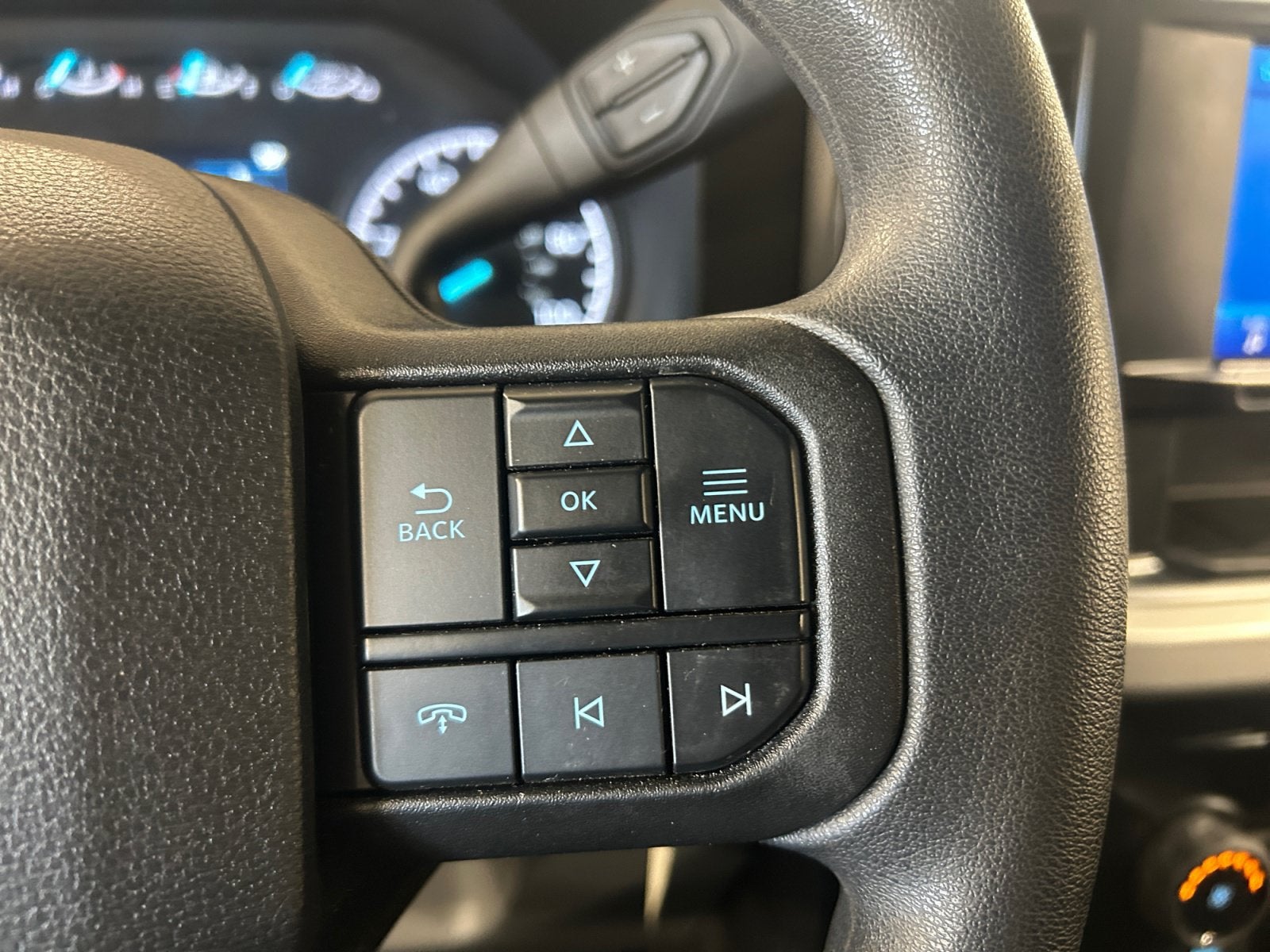 2025 Ford Super Duty F-250 SRW Base