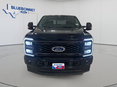 2025 Ford Super Duty F-250 SRW Base