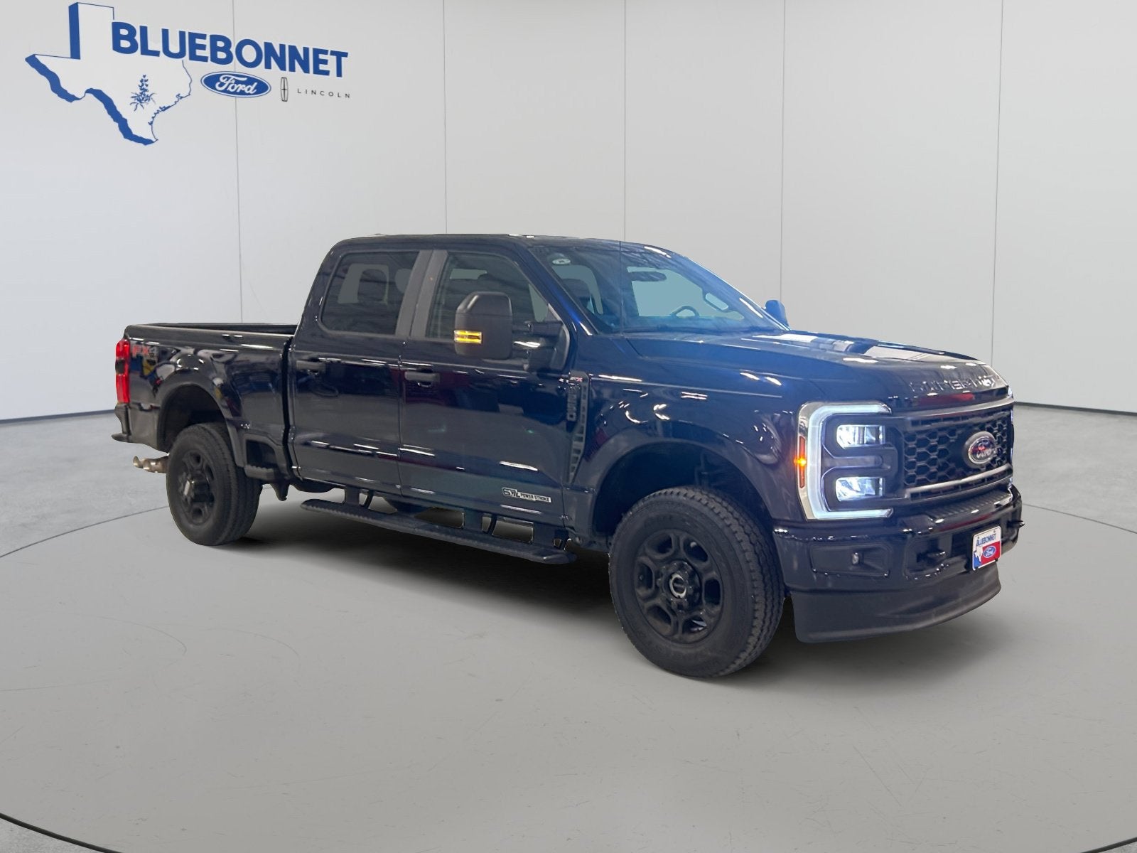 2025 Ford Super Duty F-250 SRW Base