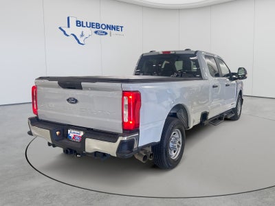 2026 Ford Super Duty F-350 SRW Base