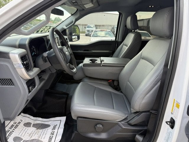 2024 Ford Super Duty F-350 SRW Base